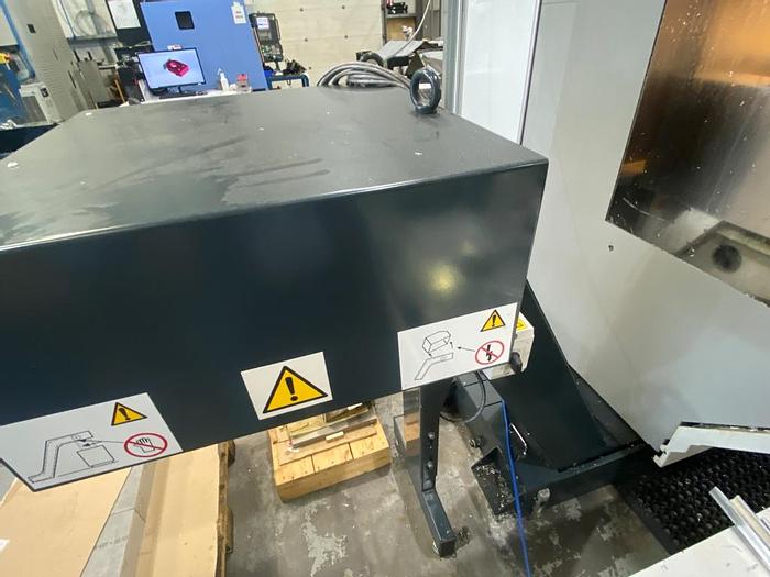 Used 2000 Mikron UCP 600 5 Axis Machining Center