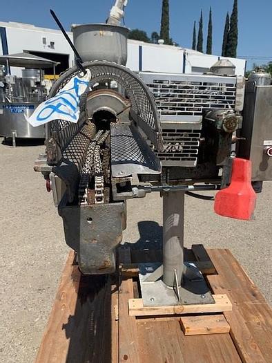 Used FMC Model 3 AR Automatic Corn Cutter