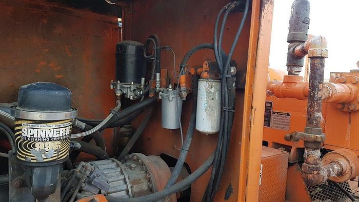 Used 2002 WELCAN 4 Axle Carrier Style Oilfield Pump / Kill Truck