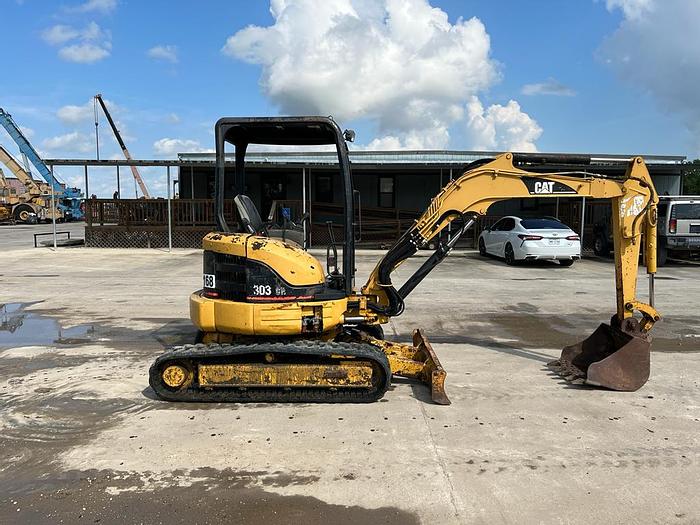 Used 2004 CATERPILLAR 303 CR