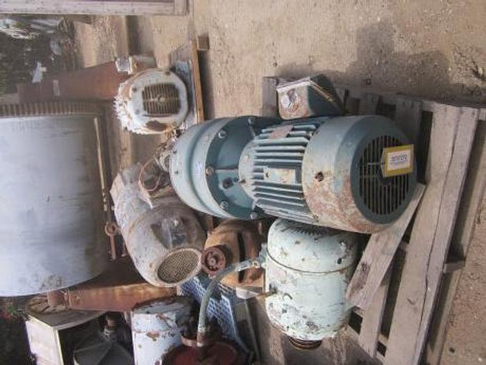 Used Motor, 30 HP, Reliance, Gearhead, 125 RPM Out, 230/460V #S737272