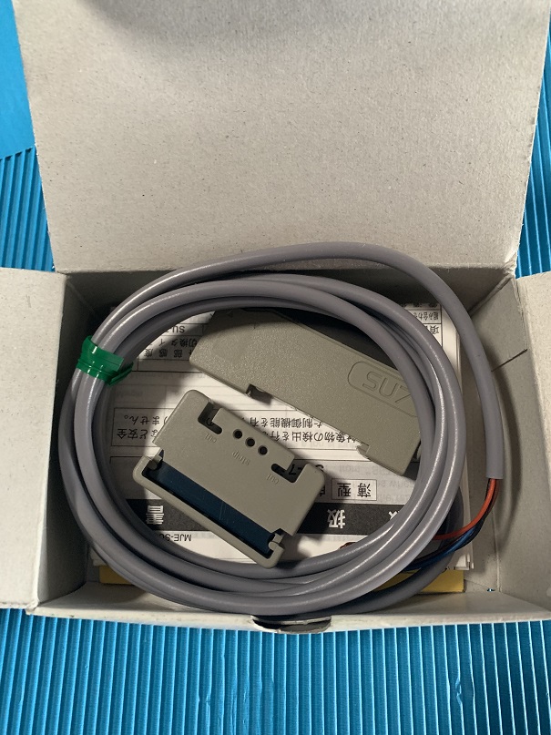 Used Sunx Photoelectric Switch SU-7