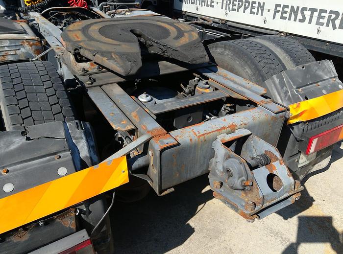 Usado 1995 SCANIA R 143M 420 manual tractor unit