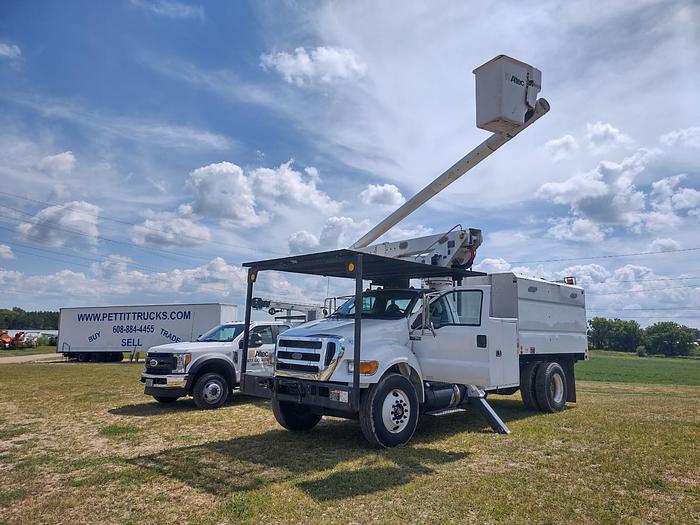 Used 2012 Ford /  Altec F750 / LR7-56