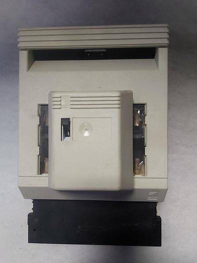 Gebraucht NH Lasttrenner mit Sicherungsüberwachung Gr.1, SV 3494.000, 690V, 250A, Rittal, neuwertig