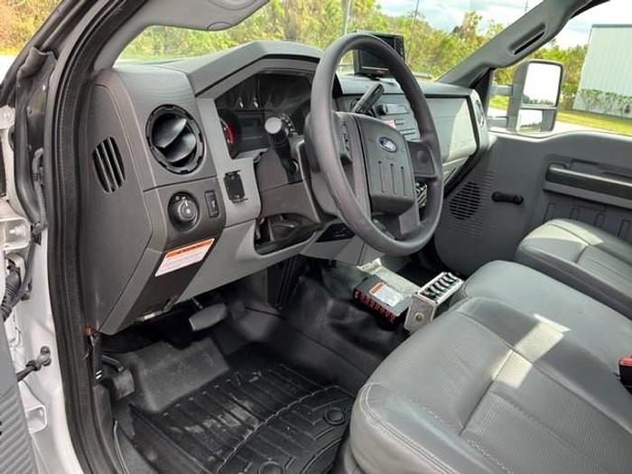 Used Altec AT40-MH, 45 ft, Articulating & Telescopic Material Handling Bucket Boom on 2016 Ford F550 Reg Cab Utility Truck - C34696