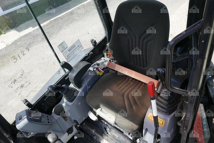 Used 2015 KUBOTA U27-4