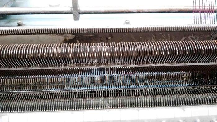 Usato No. 3 Macchine per maglia in ordito a doppia frontura Comez mod. DNB 600-2B