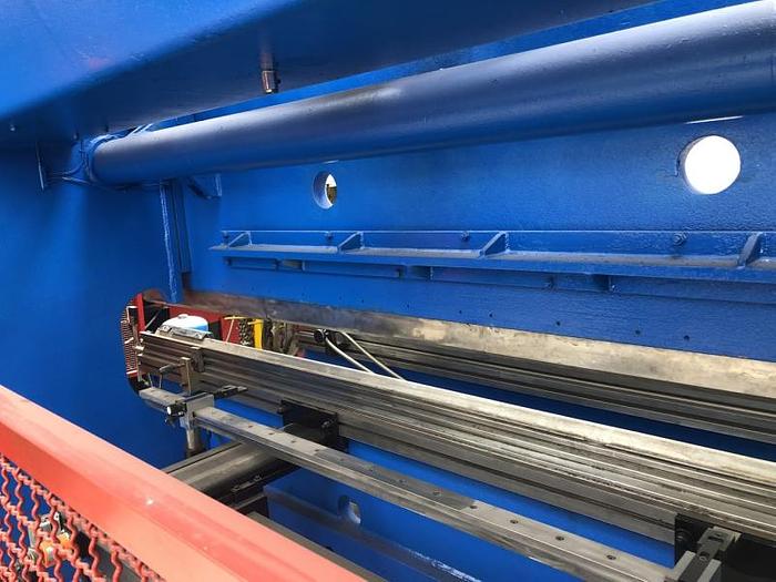 Usato PIEGATRICE NOVALSTILMEC IDRAULICA 4000 X 120 T