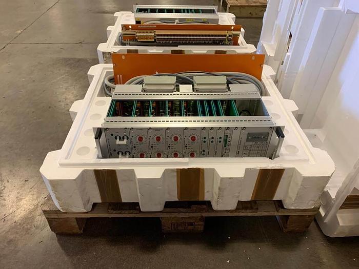 Mak 6M25C marine propulsion engine unused with spares and certificates.