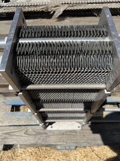 Used Heat Exchanger, Plate, 45 SF, S/st, Thermaline, 150 PSI #S744721