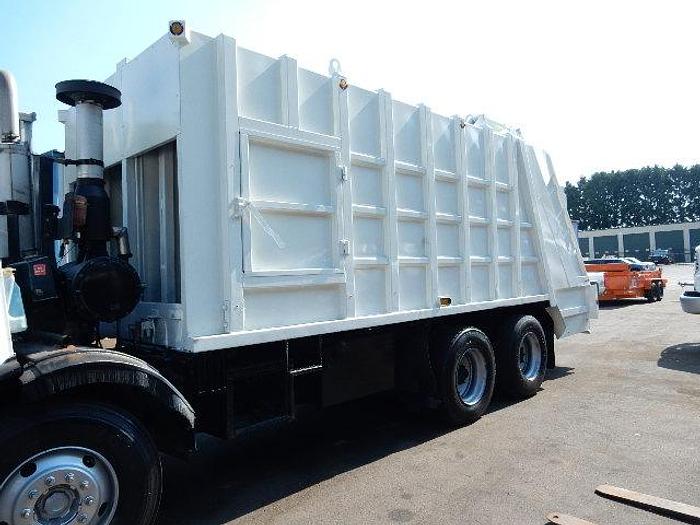 Used 2006 Mack LE613- Stock #: 4977