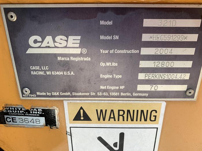 Used 2004 Case 321D