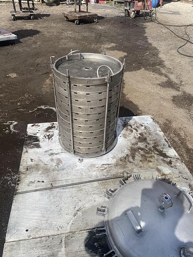 Used Used 304 stainless steel horizontal plate filter.