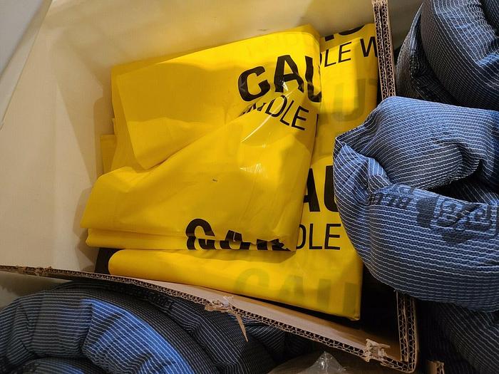 New Pig Spill Kit Extra Large Response Cart MRO KIT204 02 Absorbs up to 143 gal