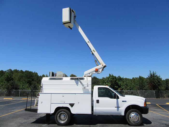 Used 1999 Ford F450 Bucket Truck with Telsta A28D 34'