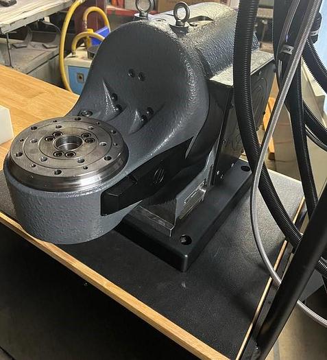 Used 2019 HAAS VF-2SSYT 5-Axis CNC Vertical Machining Center with TRT-160 Trunnion Table