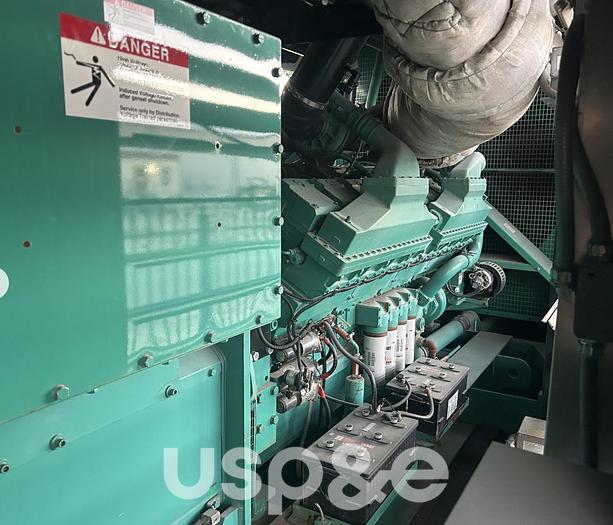 Used 2 MW 1999 Used Cummins QSK60-G6 Diesel Generator Set