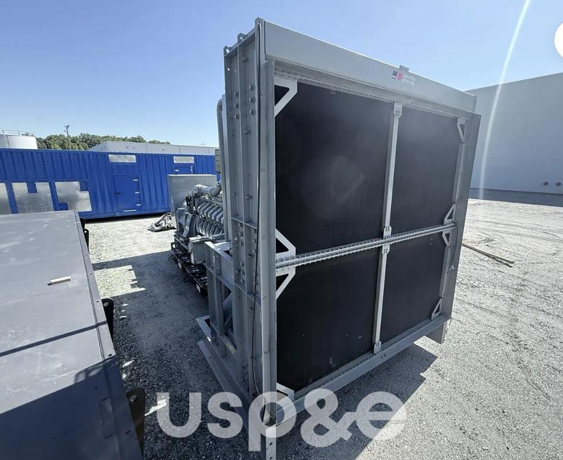 Used 2.5 MW 2009 Used MTU 20V4000 Diesel Generator Set