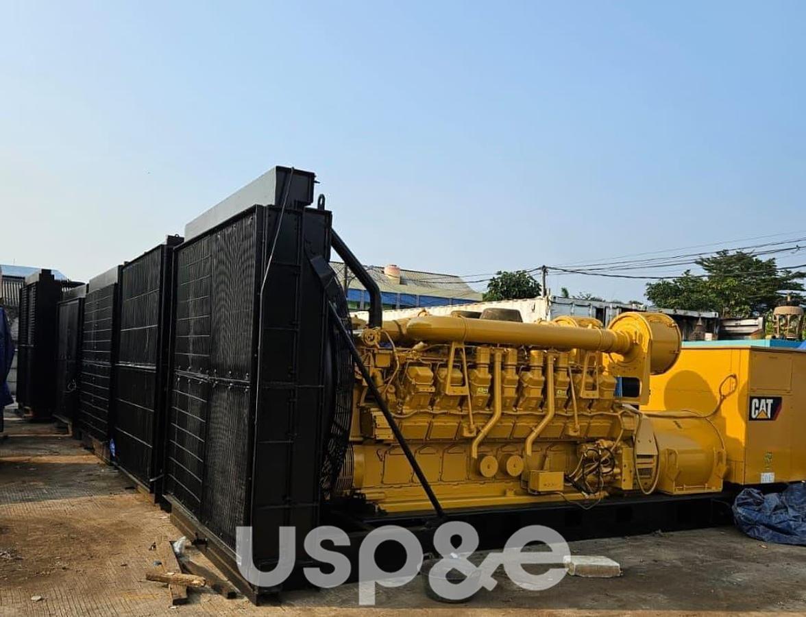 Used 2 MW 2011 Used Caterpillar 3516B Diesel Generator Set