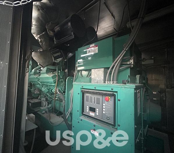 Used 2 MW 1999 Used Cummins QSK60-G6 Diesel Generator Set