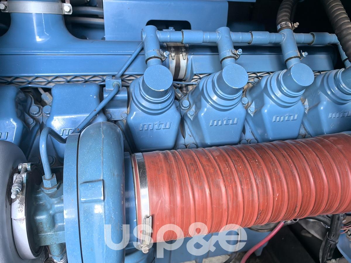 Used 1.1 MW 2011 Used MTU 18v2000G65 Diesel Generator Set