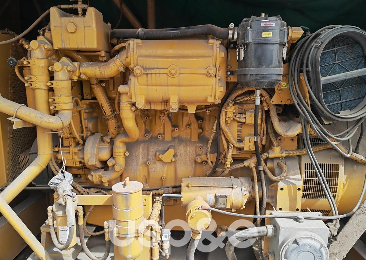 2.5 MW 2015 New Caterpillar C18 Diesel Generator Set (Marine)