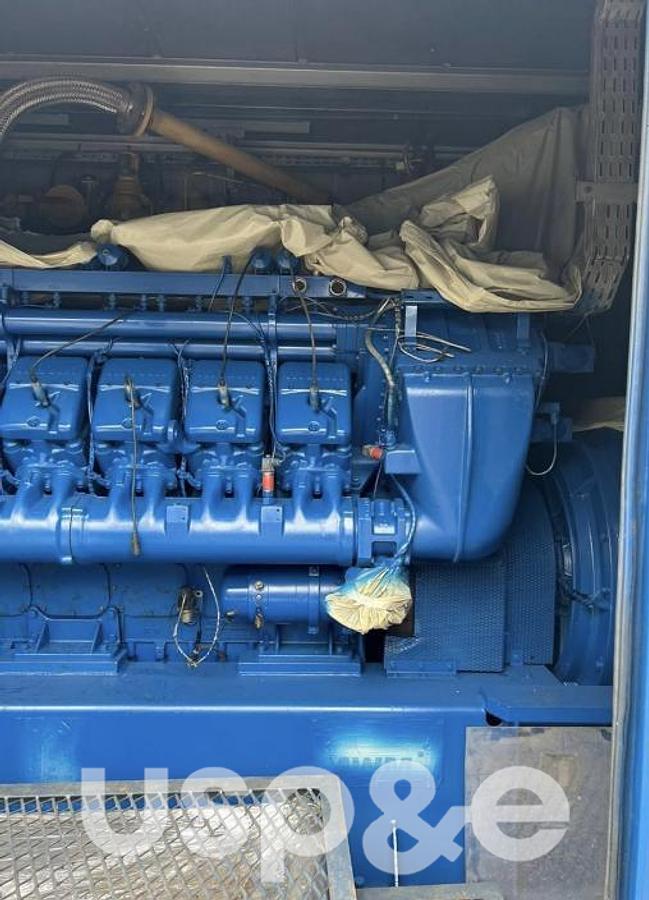 Used 1.9 MW 2014 Used MWM TCG 2020-V20 Natural Gas Generator Sets (Containerised)
