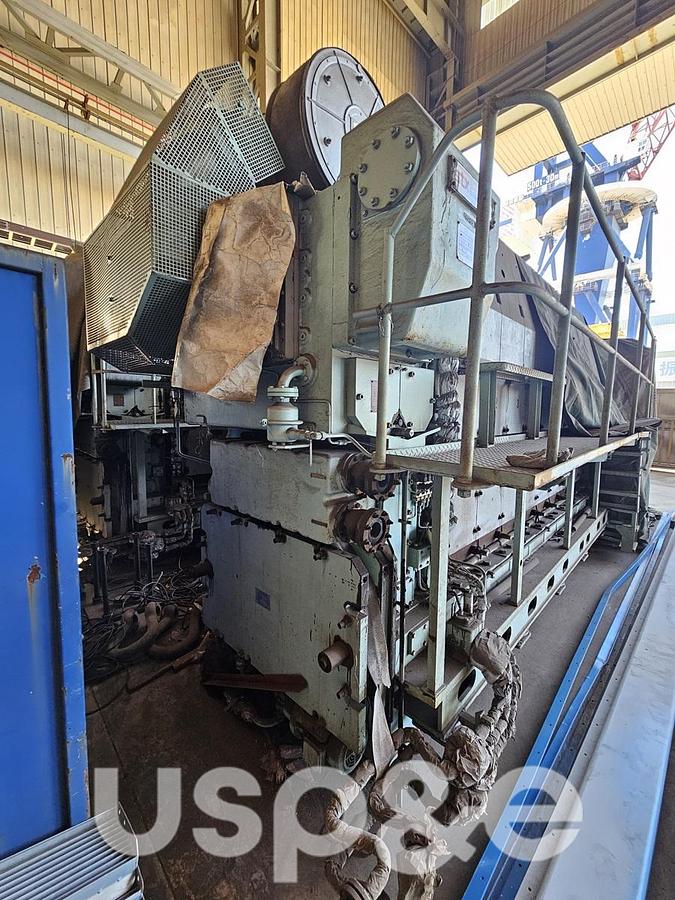 2.6 MW 2009 New STX Man 8L27/38 HFO Generator Set