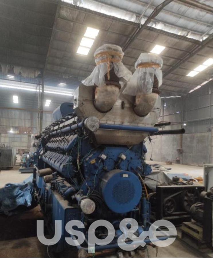 Used 1.9 MW 2005 Used Deutz TCG2020V20 Natural Gas Generator Set