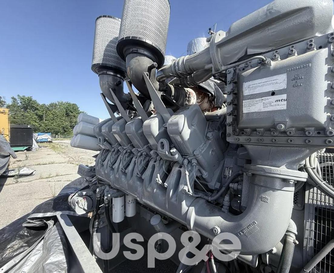 Used 1.45 MW 2009 Used MTU 12V4000 Diesel Generator Set