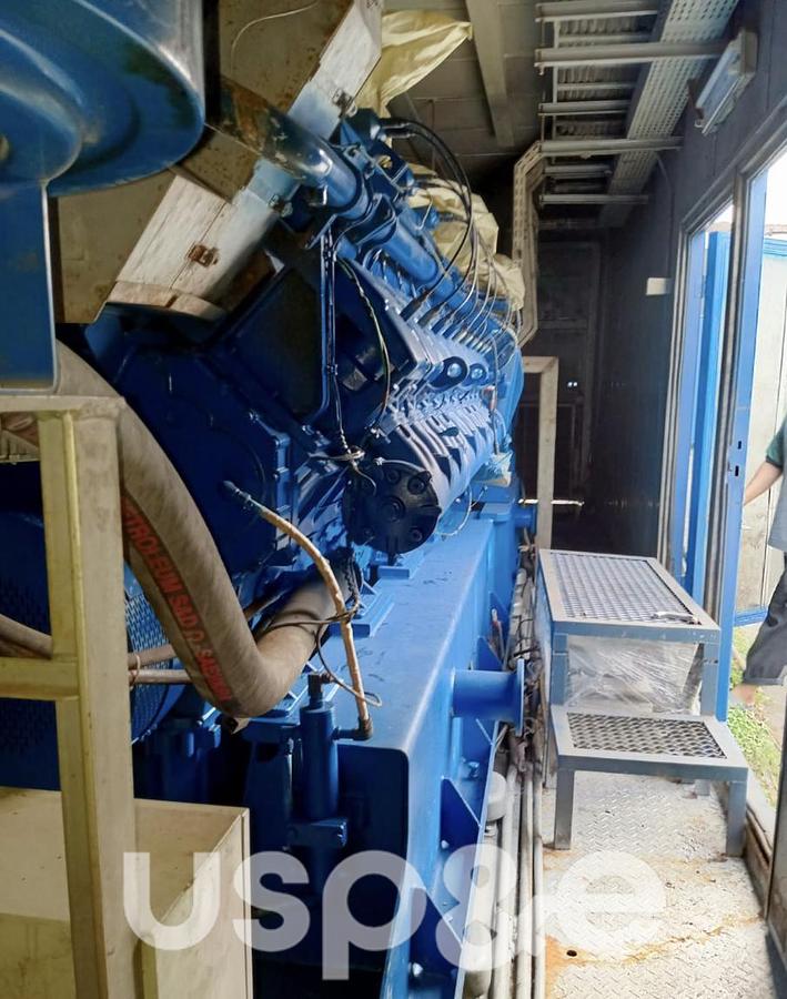 Used 2 MW 2009 Used MWM TCG2020V20 Natural Gas Generator Sets