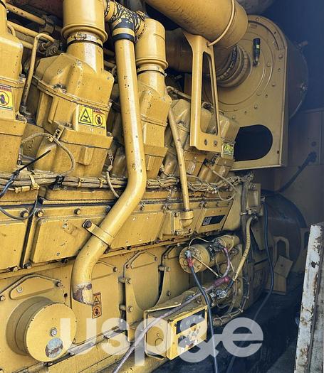 Used 1.4 MW 2011 Used Caterpillar 3516 Diesel Generator Set (Containerised)