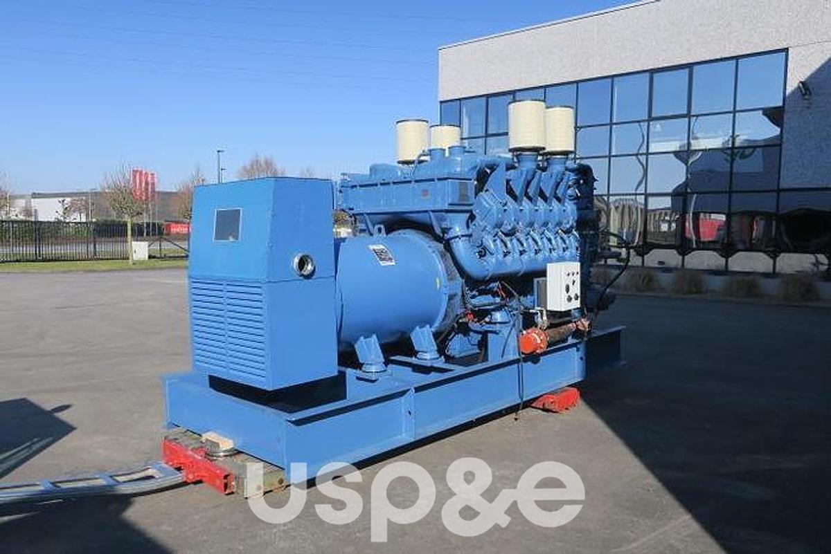 Used 1.3 MW 2000 Used MTU 12V4000G40 Diesel Generator