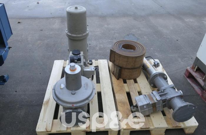 Used 1 MW 2010 Used Jenbacher J320 GS Natural Gas Generator Sets