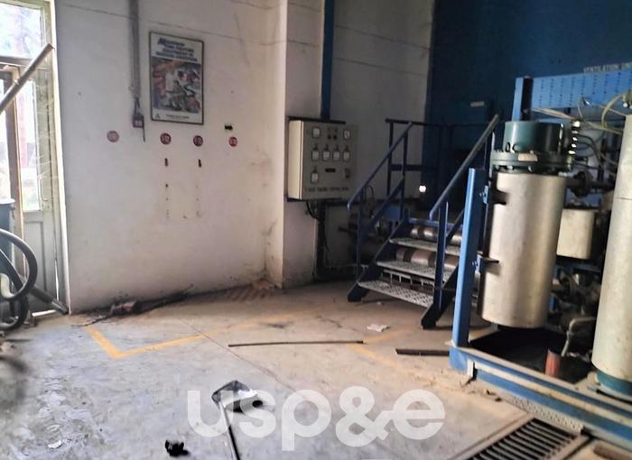 Used 6.3 MW 2004 Used Wartsila 18V32LN HFO Generator Power Plant