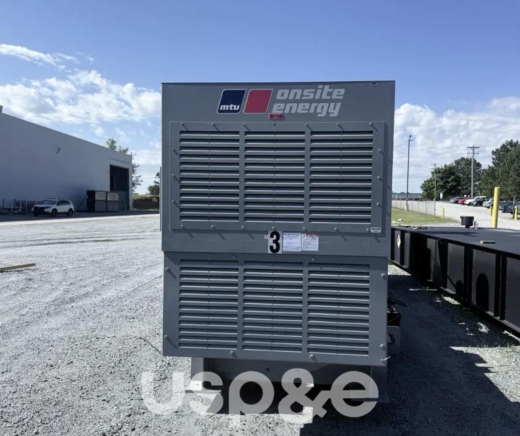 Used 2.5 MW 2009 Used MTU 20V4000 Diesel Generator Set