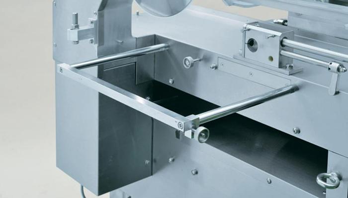 Nantsune Model NAS-330E Hermes E Meat Slicer