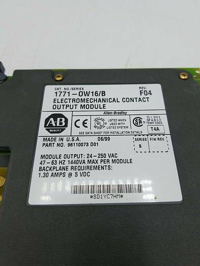 Used 1771-OW16/B Rev F04 Allen Bradley Electromechanical Contact Output Module