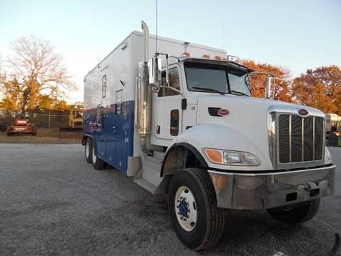 Used 2013 Peterbilt Frac Data Van