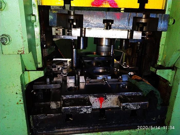 Used Press Trimming KA2534