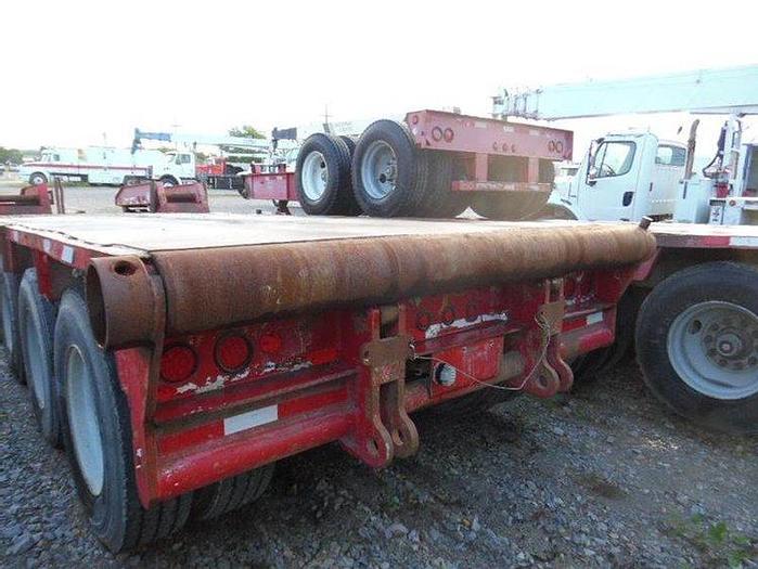 Used 2007 Kalyn Siebert 4 axle Equipment Trailer