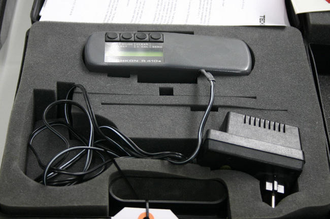 Used Techkon R 410 e color incident light densitometer 2004