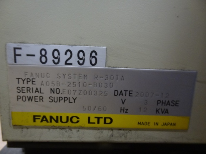 Used FANUC R2000iB/165F 6 AXIS CNC ROBOT
