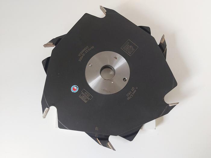 Gebraucht Verstellbarer Scheibennutfräser, D300 x 12-23,5 x 30mm, Leitz gebraucht