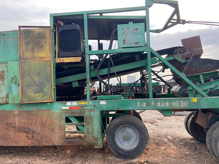 Used 2002 MCCLOSKEY 621