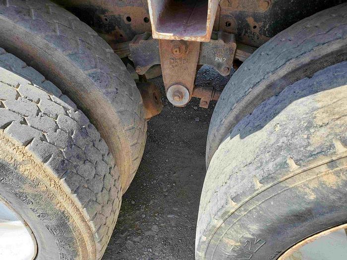 Used Kenworth T600 Silage / Manure Truck w/ Ross Bed