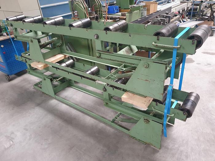 Gebraucht Höhenverstellbare Rollenbahn 3000 mm Peddinghaus