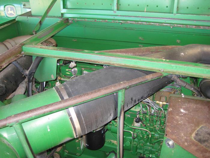 Used John Deere 9600 Combine ***Newly refurbished***