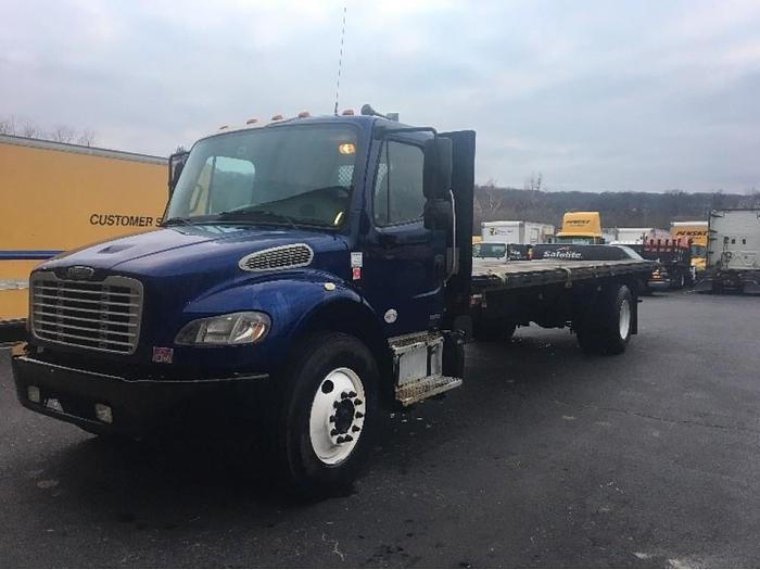2012 FREIGHTLINER M2 FLATBED